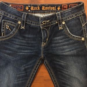 Rock Revival Skinnies ✨